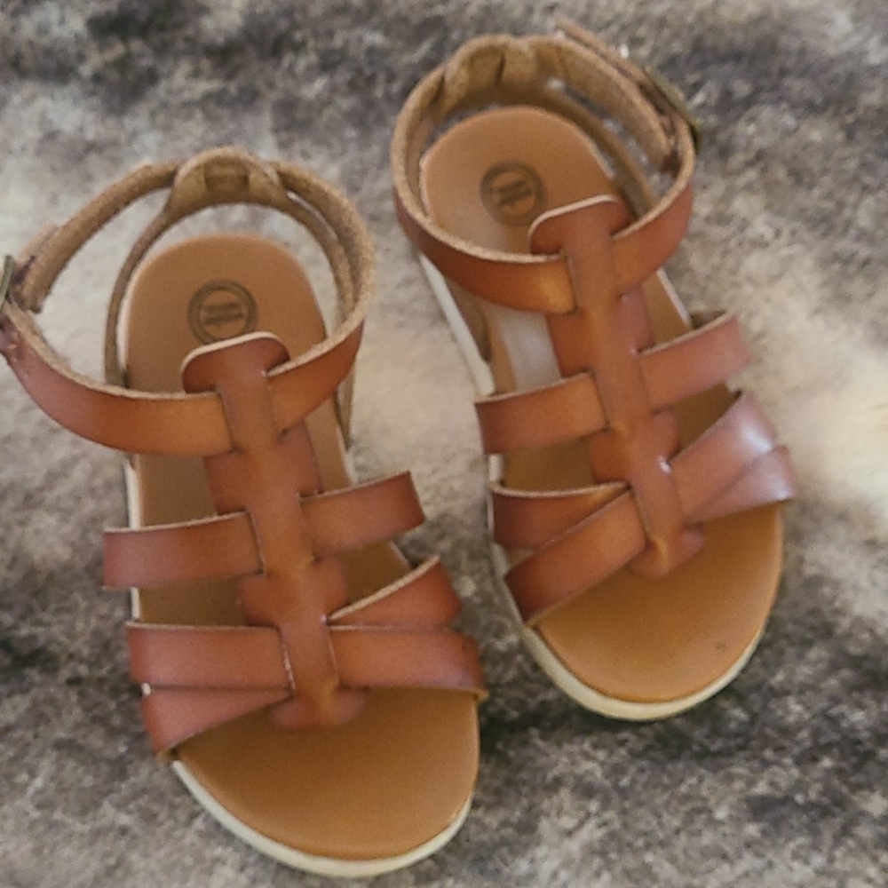 Girls Sandals - size 7 - velcro closure
